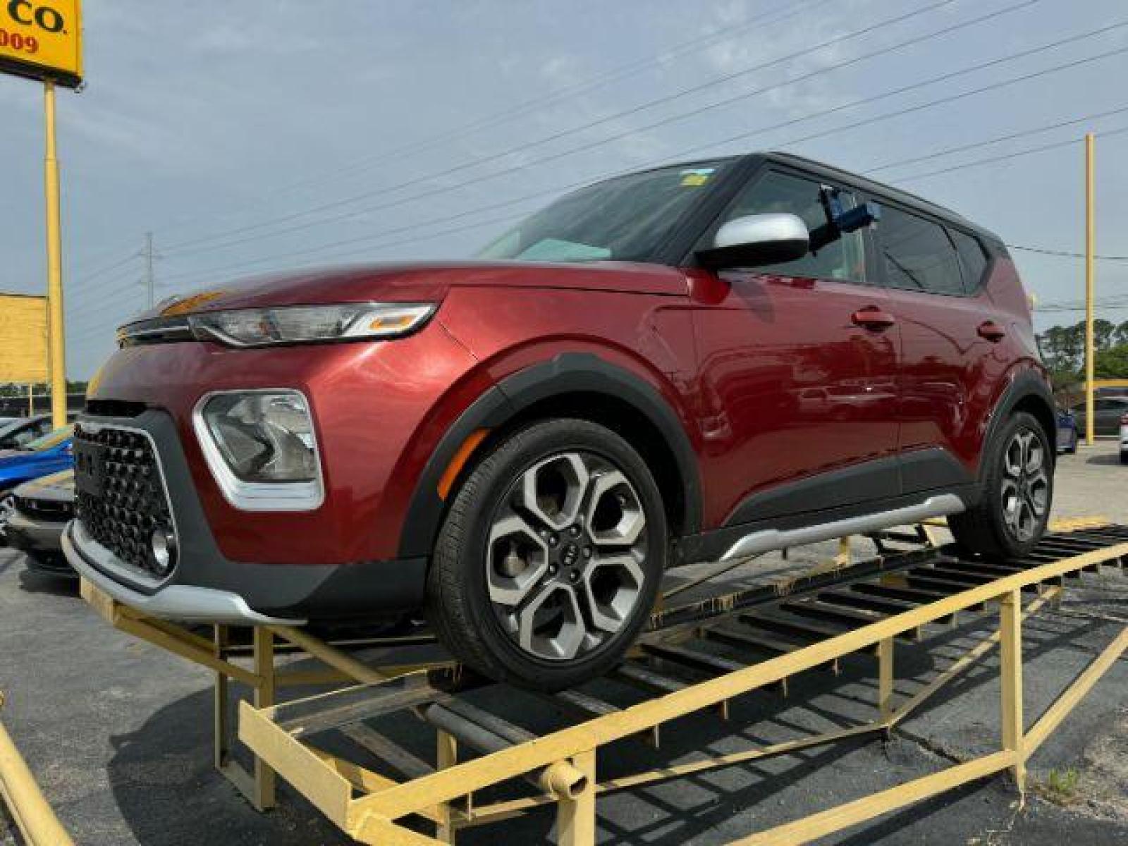 2021 MAROON Kia Soul X-Line (KNDJ23AU1M7) with an 2.0L L4 DOHC 16V engine, Continuously Variable Transmission transmission, located at 2715 W Pioneer Pkwy, Arlington, TX, 76013, (817) 265-9009, 32.710262, -97.153236 - Photo #3